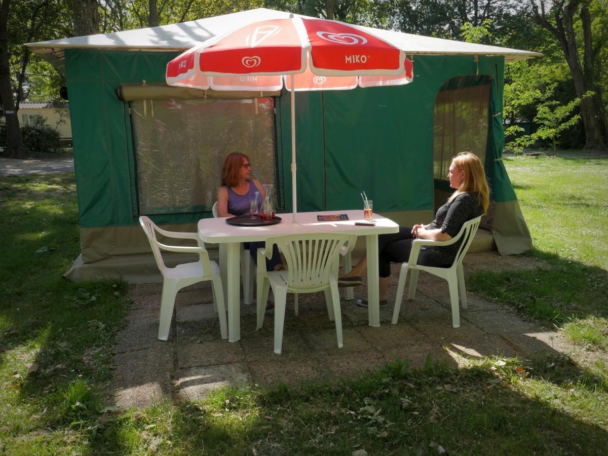 Camping Le Chassezac Sampzon Exterior foto