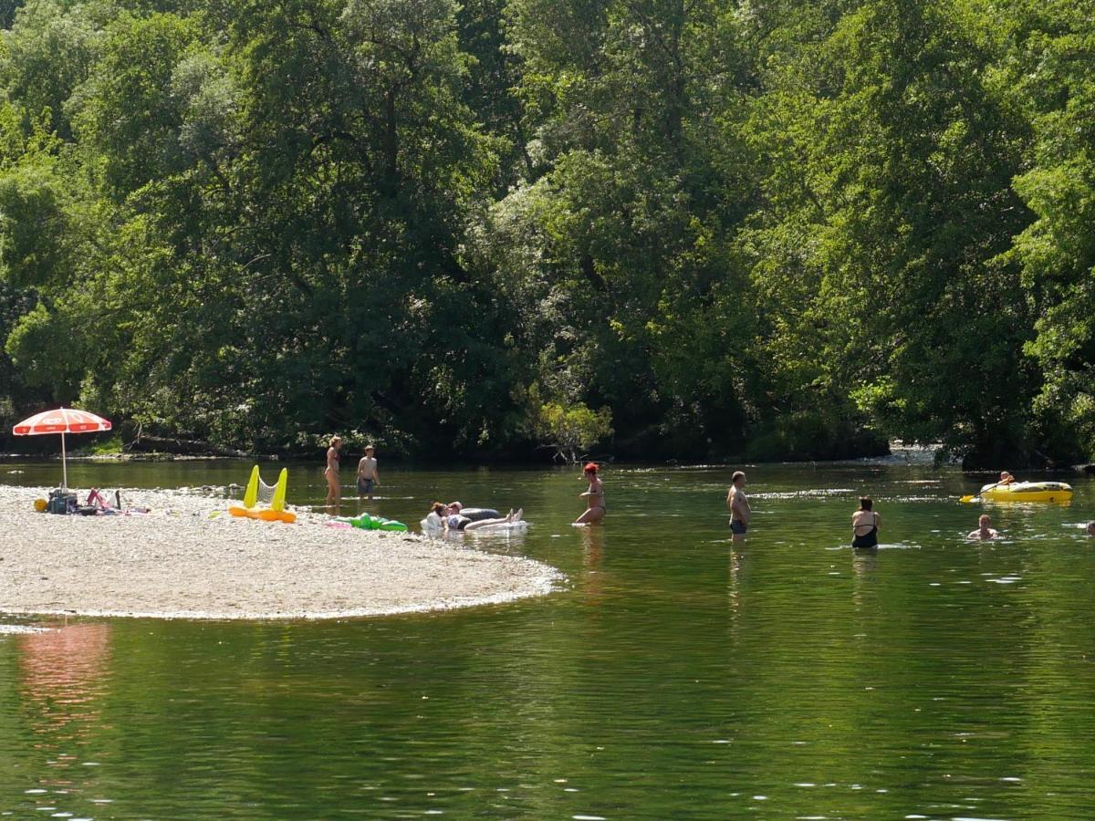 Camping Le Chassezac Sampzon Exterior foto